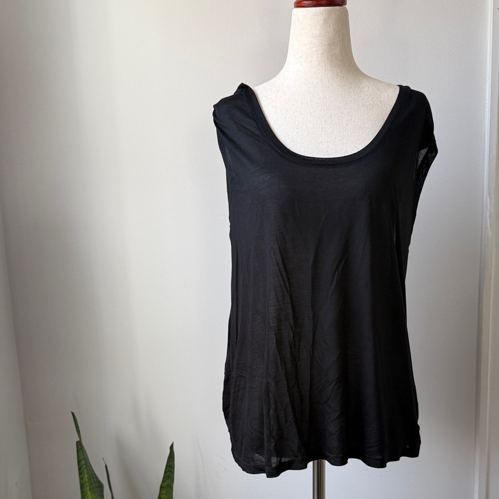 Vince Black Scoop Neck Tank Top Size Large Sheer Relaxed Fit Modal Camisole